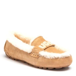 UGG Premium Chloe Moccasin -Ugg 3 335d033a a29a 4713 8c66 7123495c710a