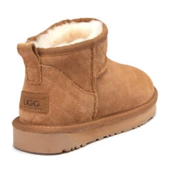 UGG Mini Louisa Boots -Ugg 3 64839c86 aadd 4e1b acfc eb7ff8dbbd12