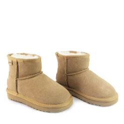 Ultimate Sheepskin Kid's Mini Classic Boots -Ugg 4 027d2d8b f002 40bc b725 de4ebee5a97f
