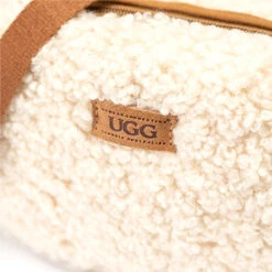 UGG Hannah Cross Body Bag -Ugg 4 91ea35b7 770a 4130 b86f f6ce29e8a6c3