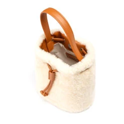 UGG Premium Fluffy Bucket Bag -Ugg 4 ad6ef38e fbe5 4e43 9242 421e94a33c73