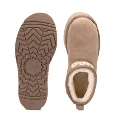 UGG Kardash Mini Platform Boots -Ugg 5 1d7eb7ef 3f56 4393 8ca9 ea5b721bf463