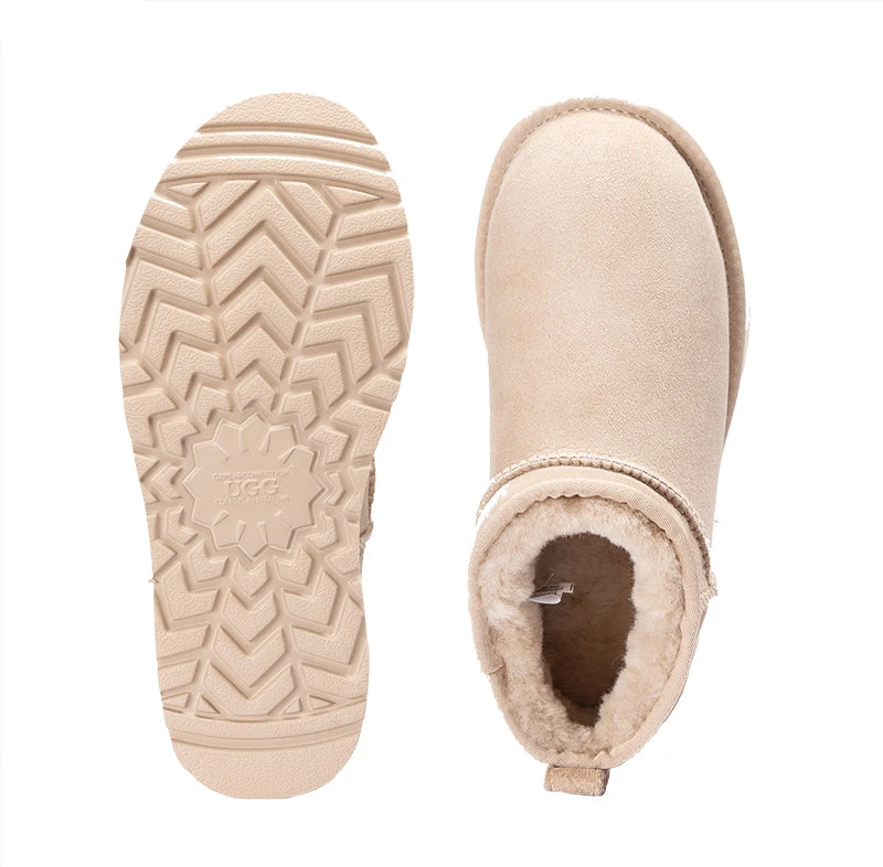 UGG Platform Classic Mini Boots 12 UGG Platform Classic Mini Boots - Image 10