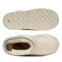 UGG Platinum Coated Rain Boots 26 UGG Platinum Coated Rain Boots -Ugg 5 aee71bd7 794b 4b5e 8520 9d15d9594354