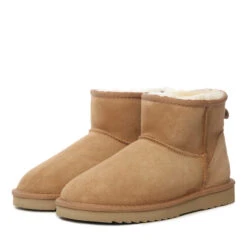 UGG Premium Unisex Ankle Boots -Ugg C4 46fe3693 b7e1 4c69 9181 4af6e2f9e70e