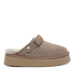 UGG Clogg Wool Platform Scuff -Ugg ab1 544ec723 ecb3 44eb bbad 26f0092ce9e6