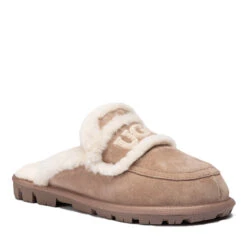 UGG Chloe Fluffy Scuff -Ugg br3
