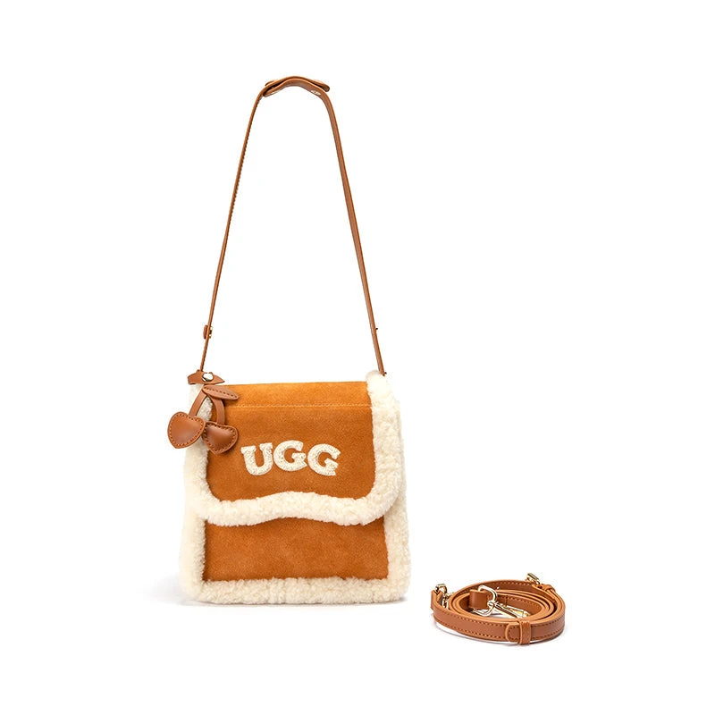 UGG Hanna Fluffy Hand Bag 4 UGG Hanna Fluffy Hand Bag - Image 2