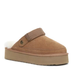 UGG Clogg Wool Platform Scuff -Ugg c3 1f1b0a8c c9b1 4d1d 914c 56e44f9f7da7