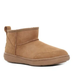 UGG Mau Mini Boots -Ugg c3 9c5d8182 17ec 4ddf bce9 46c911c2f749