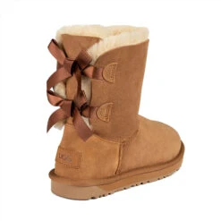UGG Short Double Back Bow Boots -Ugg c3 e715f9f2 ded0 43a7 b4e4 c3b3767e5993
