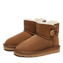 Ugg Nolan Kids Mini Button -Ugg c4 4d642734 aedc 4d4a 9845 5b489a6e0066