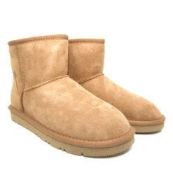 Mini Ugg Boots -Ugg c4 bbe79793 e283 4996 b781 2eb105cb443b