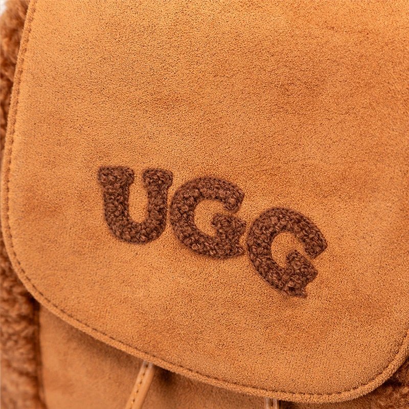 UGG Premium Backpack Pom 5 UGG Premium Backpack Pom - Image 3