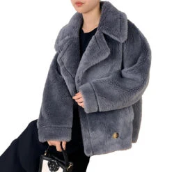 UGG Sheepskin Coat Jacket 10 UGG Sheepskin Coat Jacket -Ugg g1 3a046b1a 38bf 4845 adb9 b28e06570891