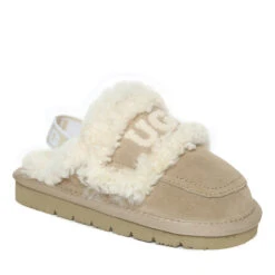 UGG Little Trisha Fluffy Scuff 26 UGG Little Trisha Fluffy Scuff -Ugg m 01a22871 5b42 4586 969f 45f0c1aca186