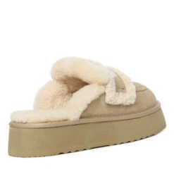 UGG Trisha Fluffy Platform Scuff 24 UGG Trisha Fluffy Platform Scuff -Ugg ms2 c6094ed3 4118 4dd5 bbc8 f24c79855f7f