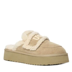 UGG Trisha Fluffy Platform Scuff 22 UGG Trisha Fluffy Platform Scuff -Ugg ms3 f9d4cddb 66a8 4008 bef6 bd66fe8fd414