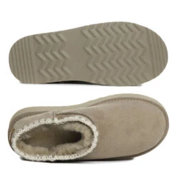 UGG Mini Myles Platform Boots -Ugg ms5 1cc6a9fa 0004 4e15 bee5 4508d15463d3