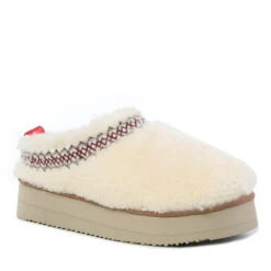 UGG Ultimate Fluffy Taz Platform Slippers -Ugg n3 2b202ff4 73e8 41cf b27f 5a9dd5cfbb40