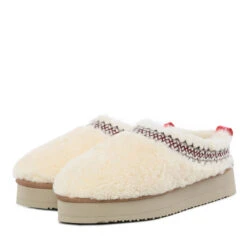 UGG Ultimate Fluffy Taz Platform Slippers -Ugg n4 770f084a f77d 4b82 b0ca 890a8cc72d95
