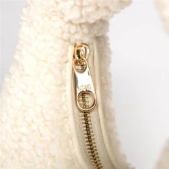 UGG Premium Fluffy Handbag -Ugg n5 78a89560 3532 40b9 a19d f57af7514443