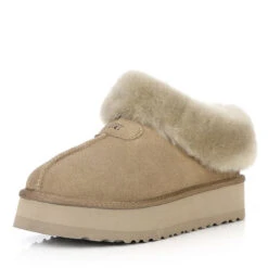UGG Shady Platform Slippers -Ugg o2 3e7c6f96 e35c 4502 b865 ec07142ebb9f