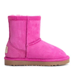 Kids Classic Boots 27 Kids Classic Boots -Ugg p1 e0047e86 2bac 4ca8 ba44 a4b6ab4f63cb