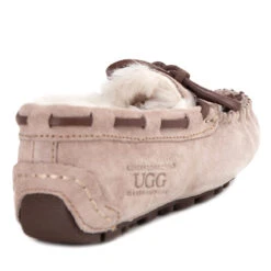 UGG Ultimate Little Moccasin -Ugg r3 8ce67a57 1af8 44b6 abe0 34c90c90c967
