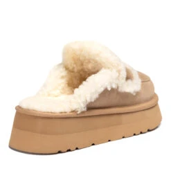 UGG Chloe Fluffy Platform Scuff -Ugg s2 21b06891 69db 45b7 aa4e 590845366648