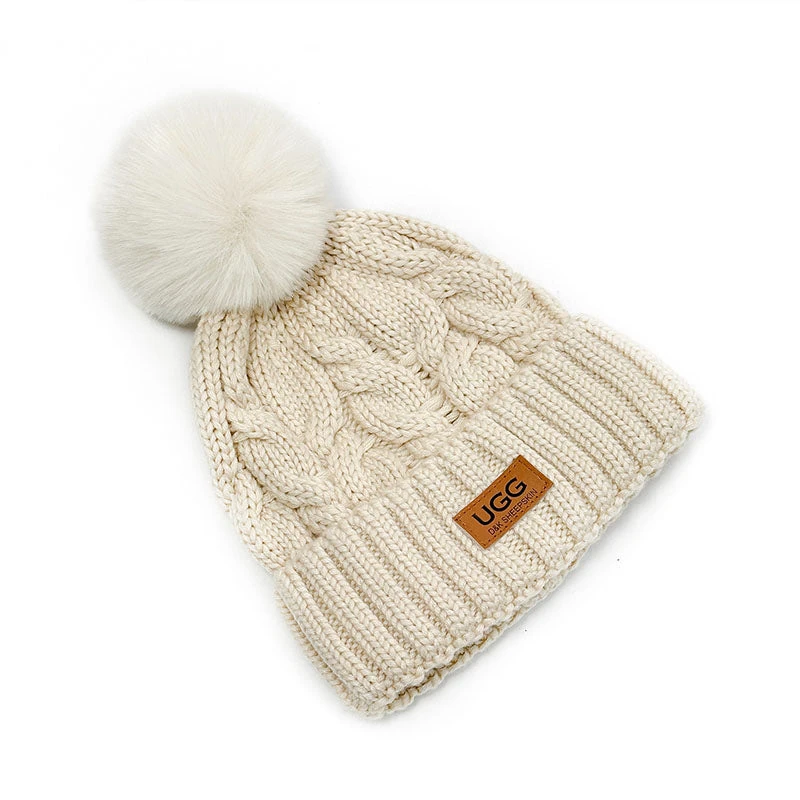 UGG Platinum PomPom Beanie 10 UGG Platinum PomPom Beanie - Image 8