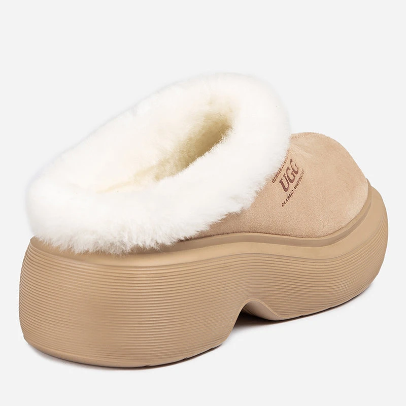 UGG Clogg Platform Slippers 9 UGG Clogg Platform Slippers - Image 7