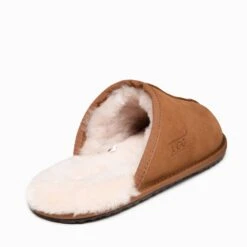 UGG Dion Sheepskin Scuff -Ugg ugg dion sheepskin scuff 394801