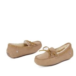 UGG Fluoro Moccasin -Ugg ugg fluoro moccasin 110746