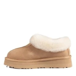 UGG Kathryn Supreme Platform Slippers -Ugg ugg kathryn supreme platform slippers 169944