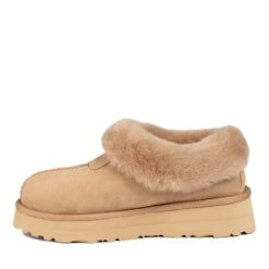 UGG Kathryn Supreme Platform Slippers -Ugg ugg kathryn supreme platform slippers 226464