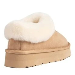 UGG Kathryn Supreme Platform Slippers -Ugg ugg kathryn supreme platform slippers 693136