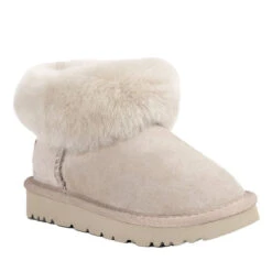 UGG Kid's Mini Classic Fluff Boots 20 UGG Kid's Mini Classic Fluff Boots -Ugg ugg kids mini classic fluff boots 934667