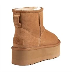 UGG Mini Classic Supreme Platform -Ugg ugg mini classic supreme platform 440978
