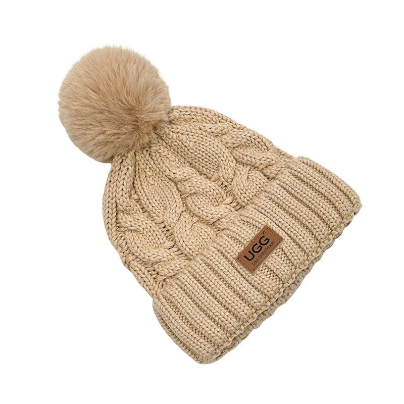 UGG Platinum PomPom Beanie 4 UGG Platinum PomPom Beanie - Image 2