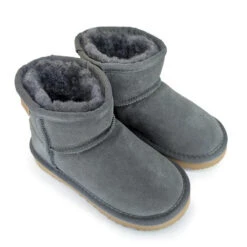 Ultimate Sheepskin Kid's Mini Classic Boots -Ugg ultimate sheepskin kids mini classic boots 978420