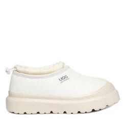 UGG Premium Adjustable Platform Slippers 27 UGG Premium Adjustable Platform Slippers -Ugg w1 d543888b c95b 427f be56 7afb58605104